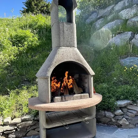 Belle Roche Chalé *