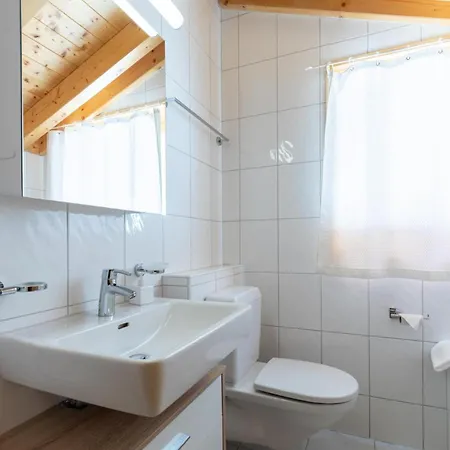 Belle Roche La Tzoumaz