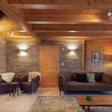 Belle Roche Recently Renovated Jacuzzi *