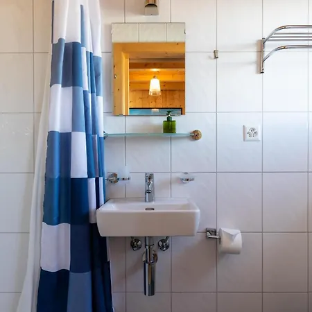 木屋 Belle Roche 拉茨欧马兹