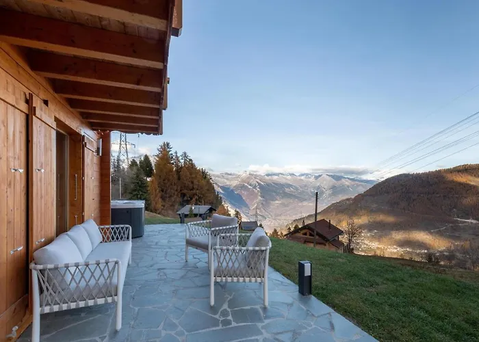 Belle Roche Recently Renovated Jacuzzi Dağ evi *